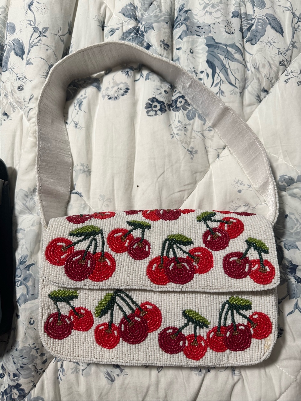 White Beaded Shoulder Bag with Red Cherry Motif